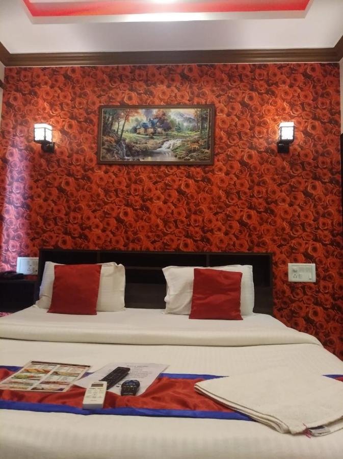 Hotel Baga HighQ - Baga Beach Goa Bagian luar foto