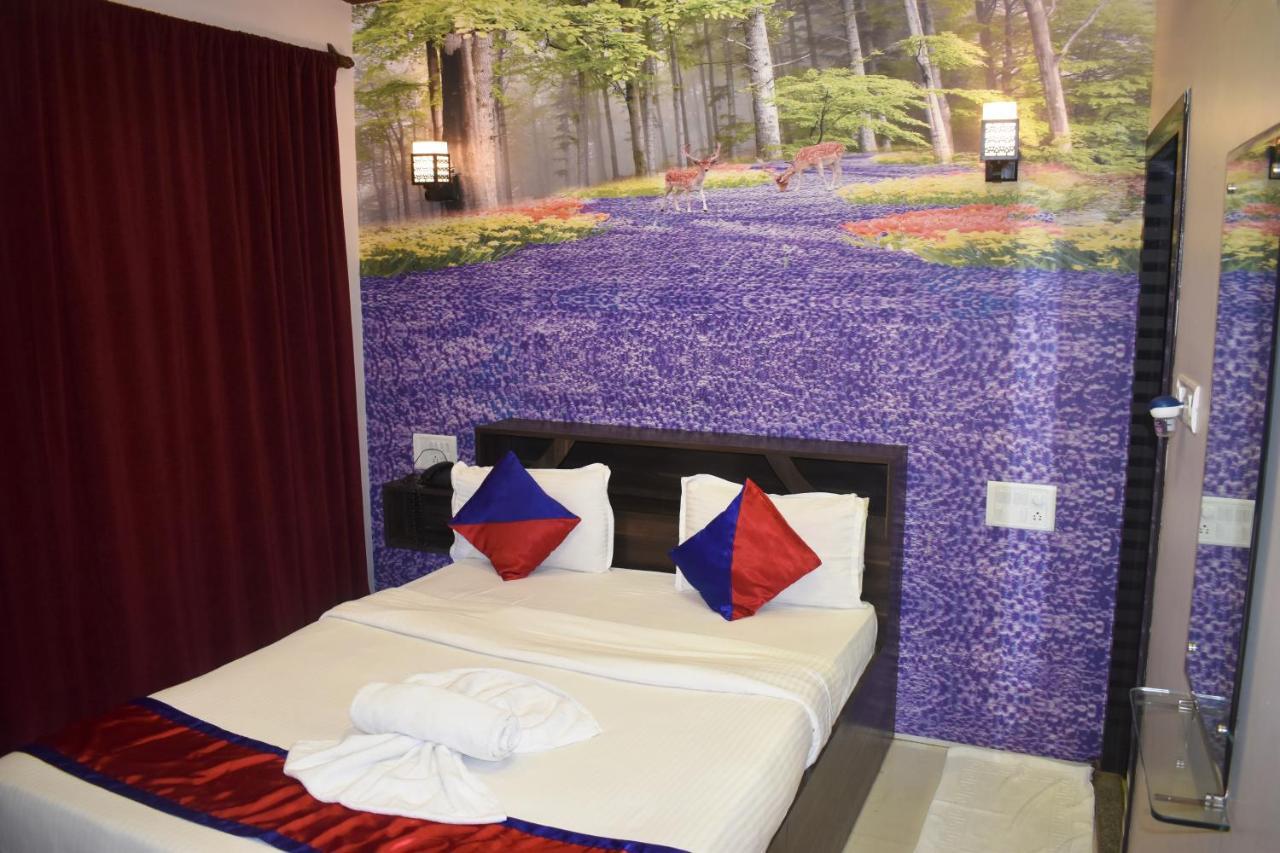 Hotel Baga HighQ - Baga Beach Goa Bagian luar foto