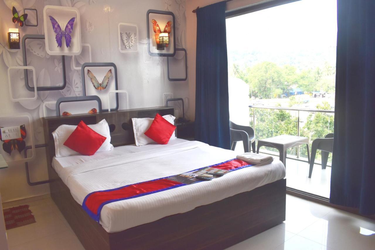 Hotel Baga HighQ - Baga Beach Goa Bagian luar foto