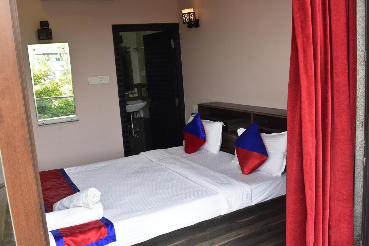 Hotel Baga HighQ - Baga Beach Goa Bagian luar foto