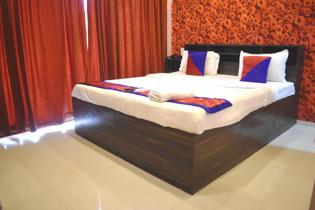 Hotel Baga HighQ - Baga Beach Goa Bagian luar foto